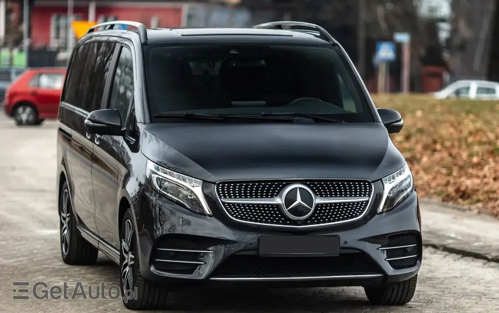 MERCEDES-BENZ Klasa V 300 d lang 9G-TRONIC Avantgarde Edition Edition 19