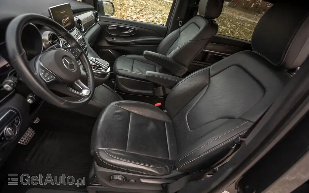 MERCEDES-BENZ Klasa V 300 d lang 9G-TRONIC Avantgarde Edition Edition 19