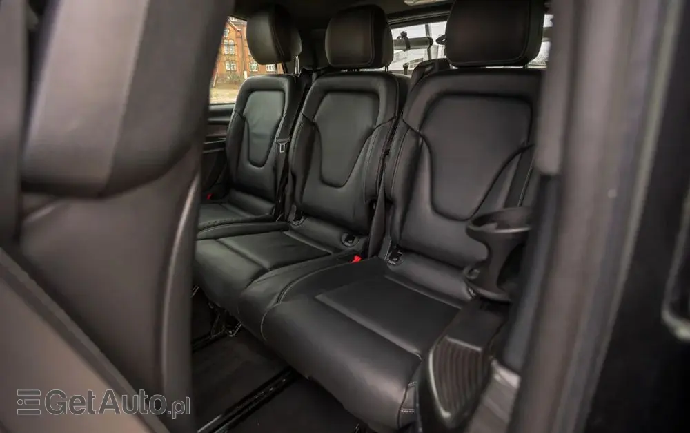 MERCEDES-BENZ Klasa V 300 d lang 9G-TRONIC Avantgarde Edition Edition 19