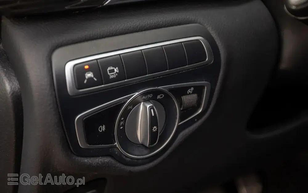 MERCEDES-BENZ Klasa V 300 d lang 9G-TRONIC Avantgarde Edition Edition 19