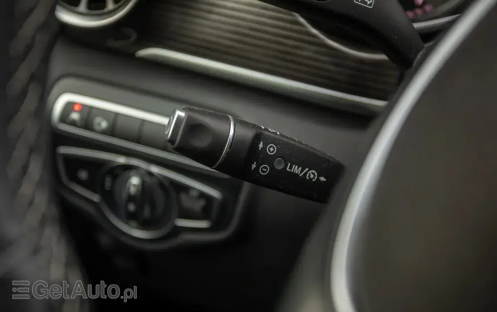 MERCEDES-BENZ Klasa V 300 d lang 9G-TRONIC Avantgarde Edition Edition 19