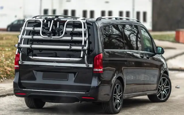 MERCEDES-BENZ Klasa V 300 d lang 9G-TRONIC Avantgarde Edition Edition 19