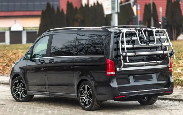 MERCEDES-BENZ Klasa V 300 d lang 9G-TRONIC Avantgarde Edition Edition 19