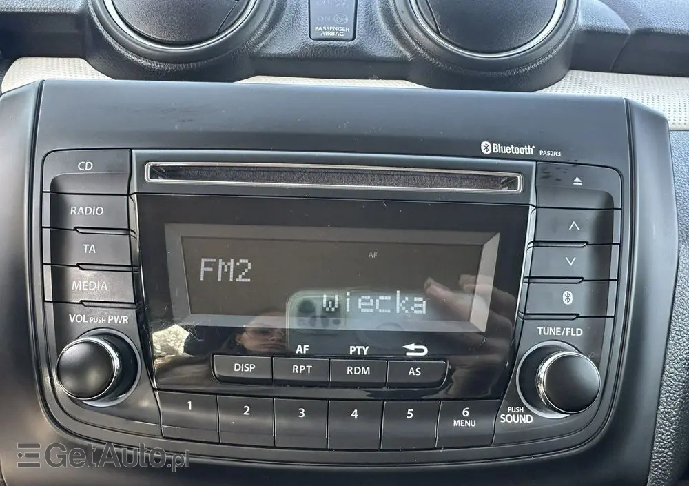 SUZUKI Swift 