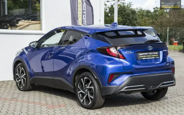 TOYOTA C-HR 2.0 Hybrid Executive