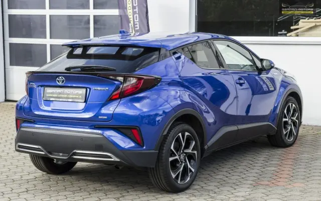 TOYOTA C-HR 2.0 Hybrid Executive