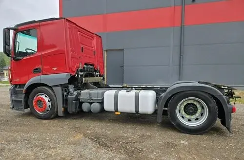 MERCEDES-BENZ Actros 