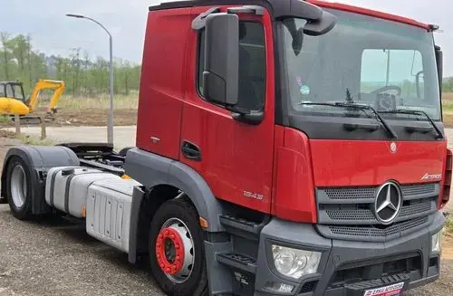 MERCEDES-BENZ Actros 
