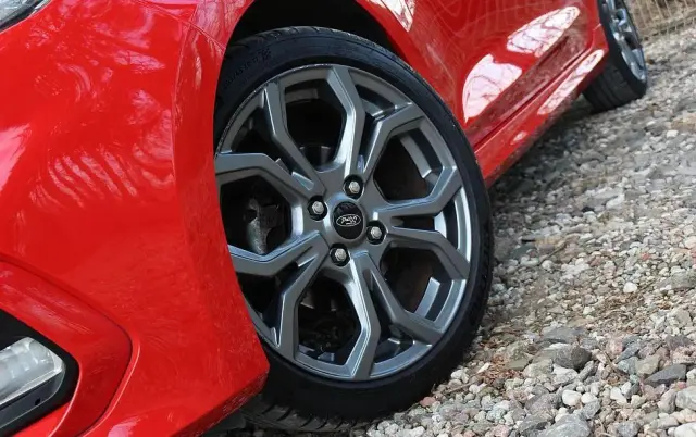 FORD Fiesta 1.0 EcoBoost ST-Line ASS