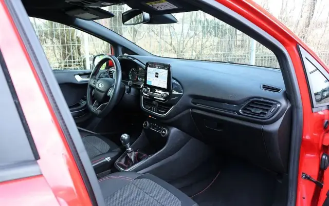 FORD Fiesta 1.0 EcoBoost ST-Line ASS