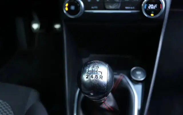 FORD Fiesta 1.0 EcoBoost ST-Line ASS