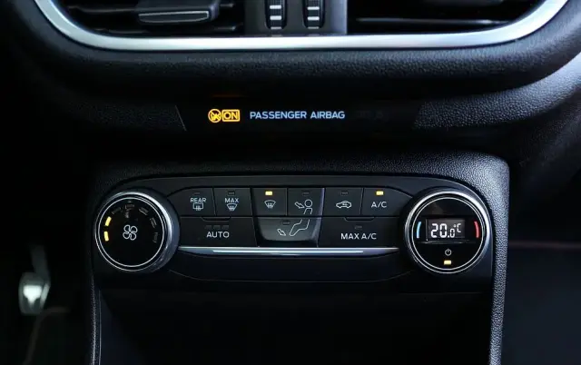 FORD Fiesta 1.0 EcoBoost ST-Line ASS