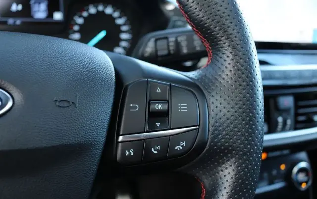 FORD Fiesta 1.0 EcoBoost ST-Line ASS