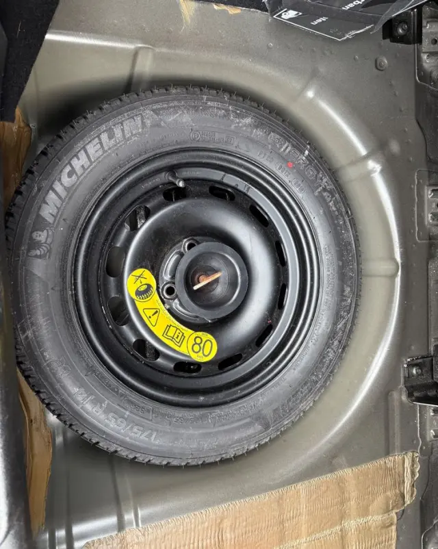 FORD Fiesta 1.25 Champions Edition