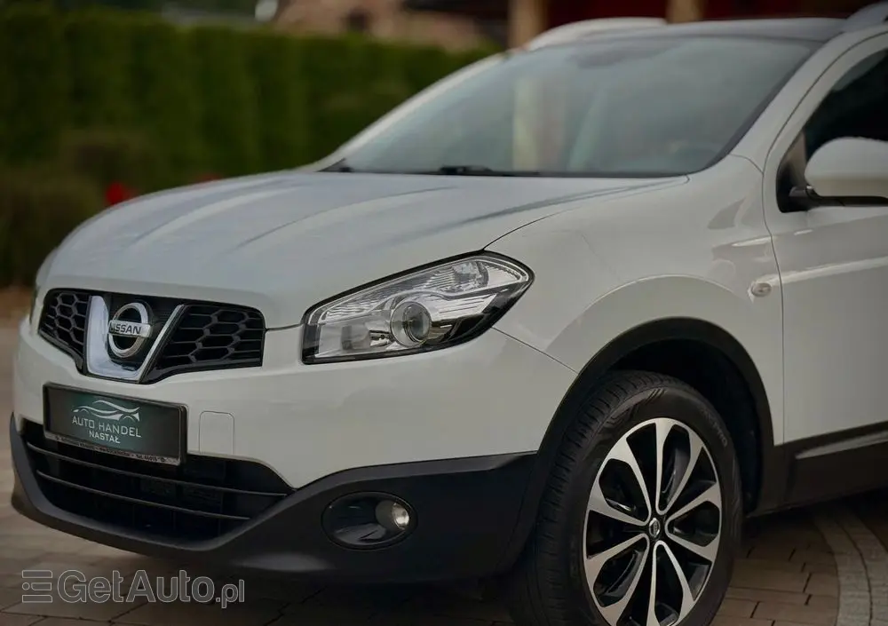 NISSAN Qashqai+2 2.0 Visia