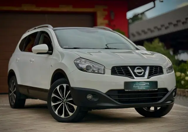 NISSAN Qashqai+2 2.0 Visia