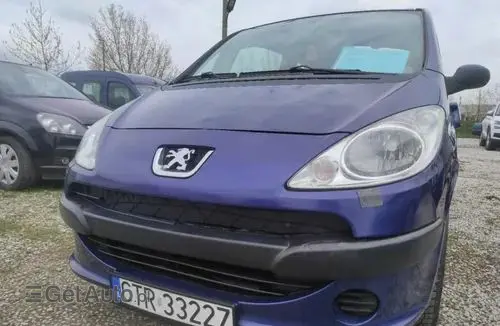 PEUGEOT 1007 