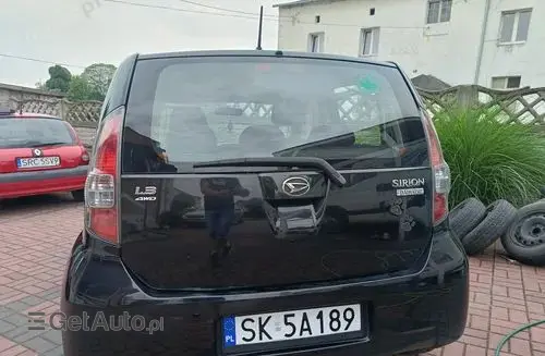 DAIHATSU Sirion 