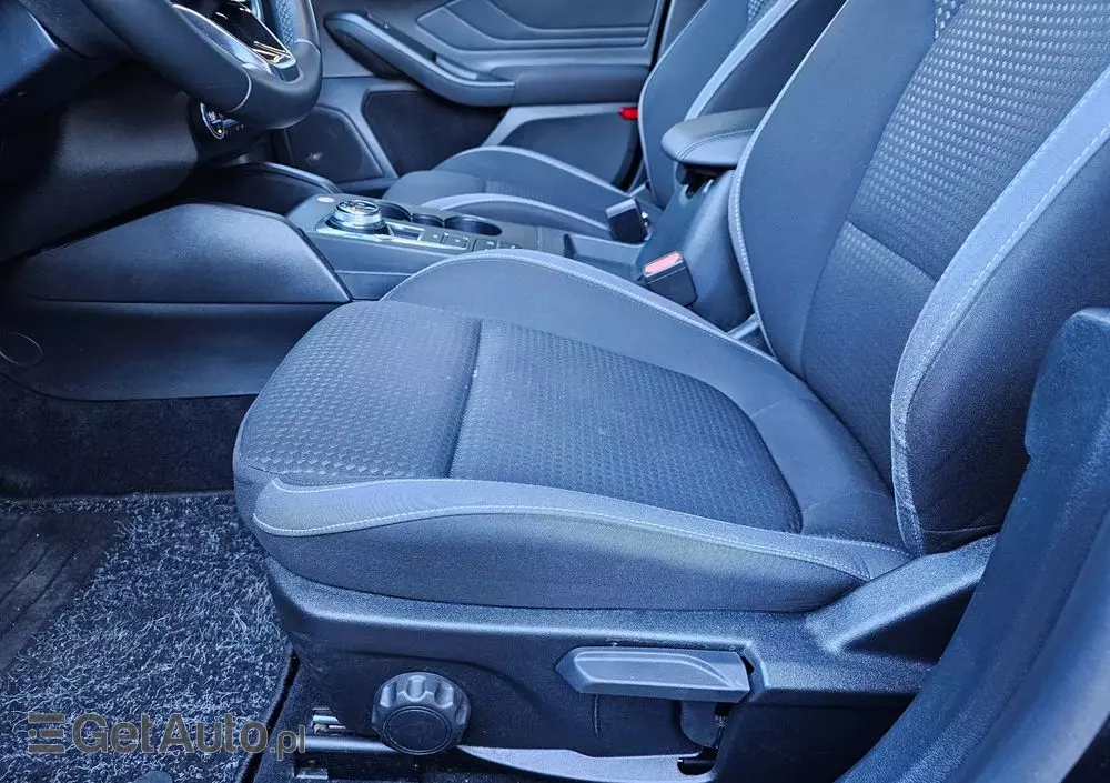 FORD Focus 1.5 EcoBlue Start-Stopp-System COOL&CONNECT