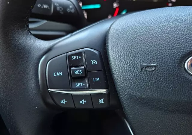 FORD Focus 1.5 EcoBlue Start-Stopp-System COOL&CONNECT