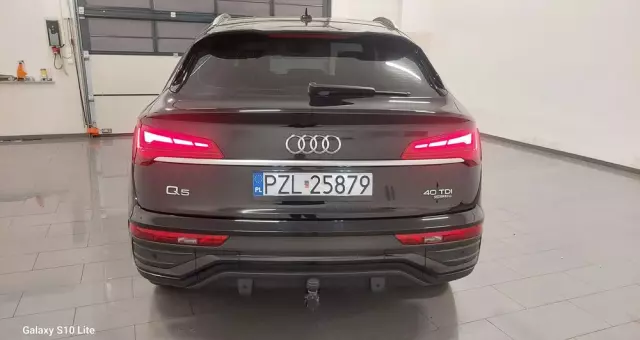 AUDI Q5 Sportback 40 TDI ack quattro S tronic S line