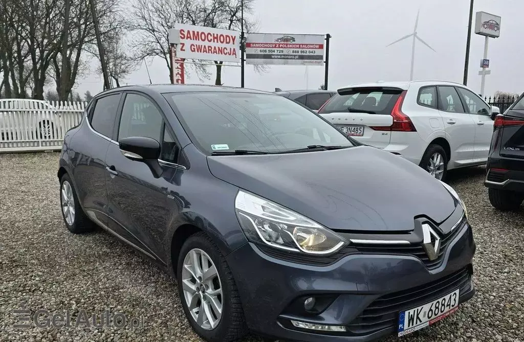 RENAULT Clio 
