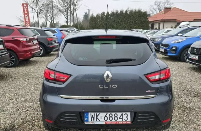 RENAULT Clio 