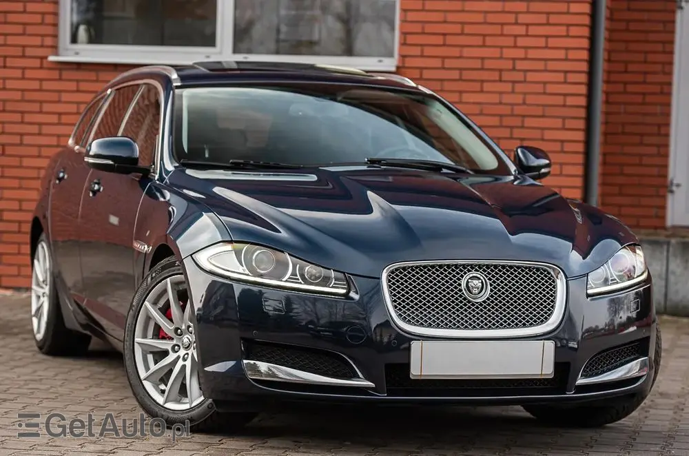 JAGUAR XF 2.2 D Luxury
