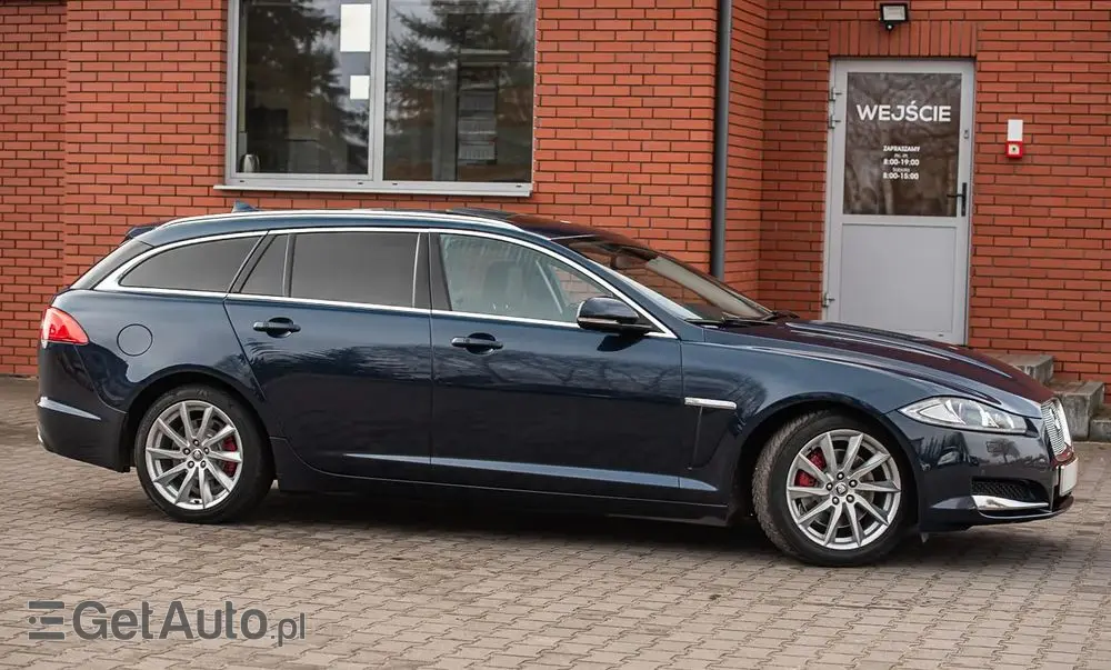 JAGUAR XF 2.2 D Luxury