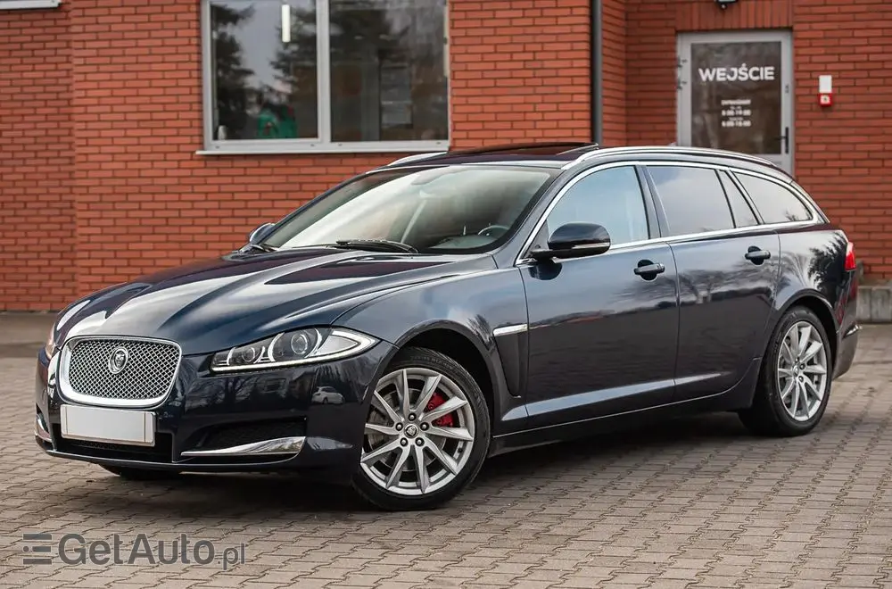 JAGUAR XF 2.2 D Luxury