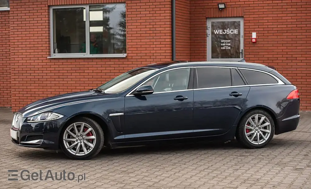 JAGUAR XF 2.2 D Luxury