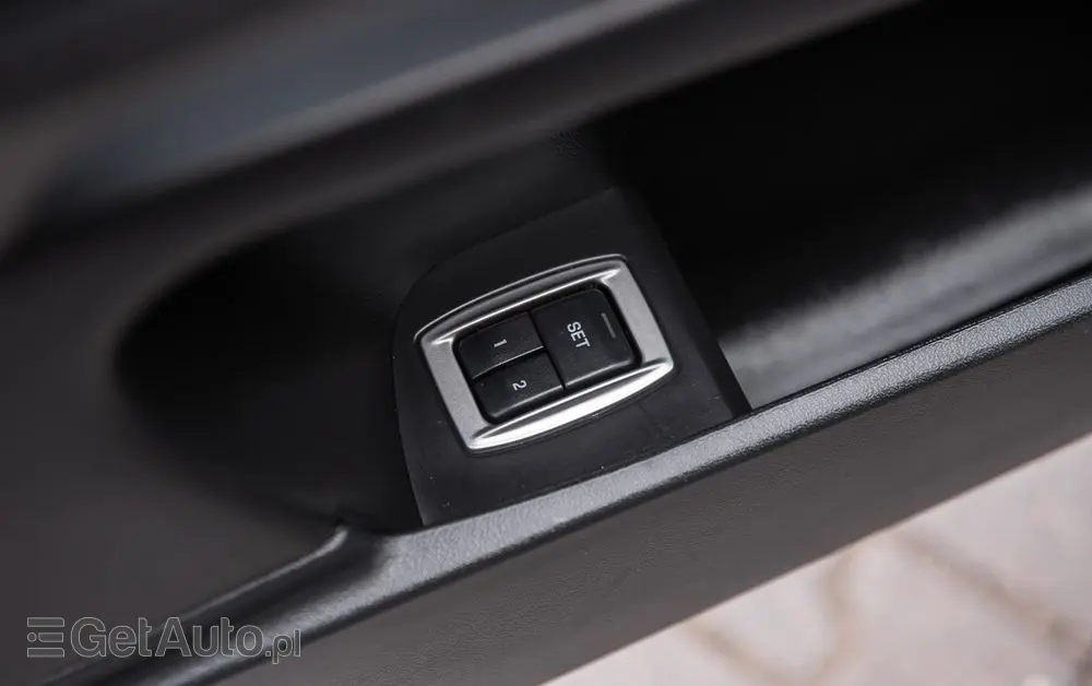 JAGUAR XF 2.2 D Luxury