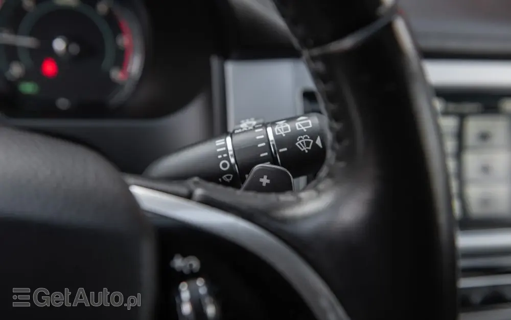 JAGUAR XF 2.2 D Luxury