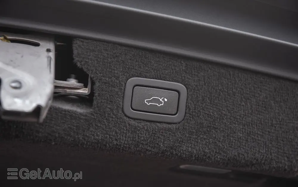 JAGUAR XF 2.2 D Luxury