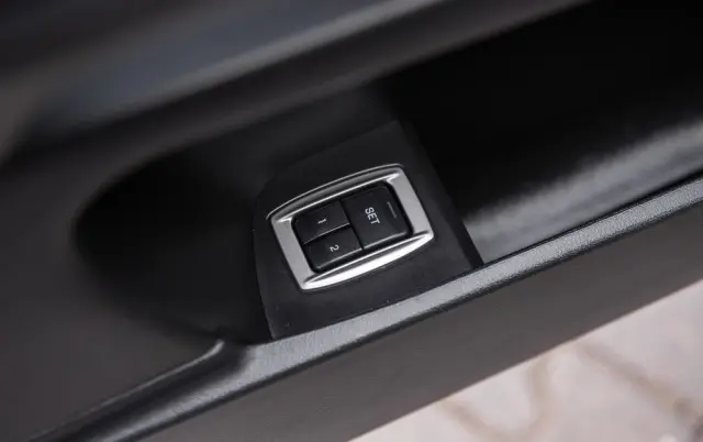 JAGUAR XF 2.2 D Luxury