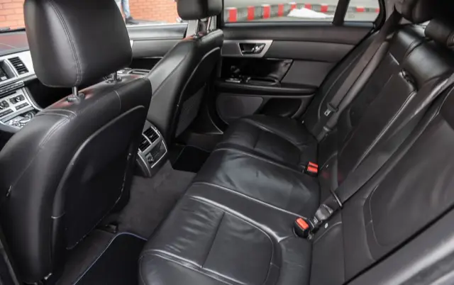 JAGUAR XF 2.2 D Luxury