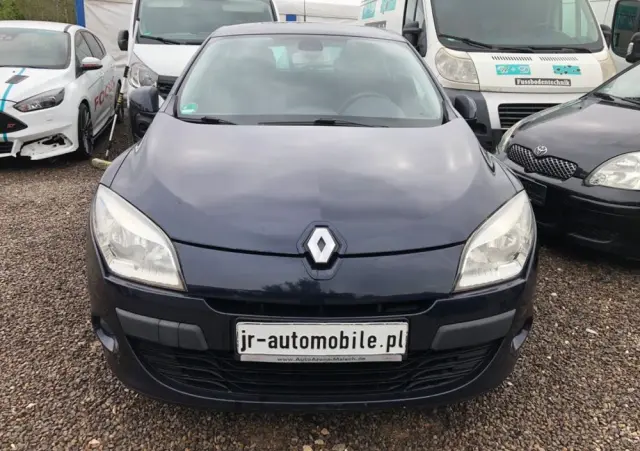 RENAULT Megane 1.6 16V 110 Dynamique