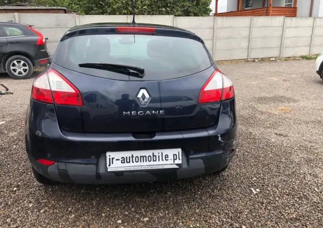 RENAULT Megane 1.6 16V 110 Dynamique
