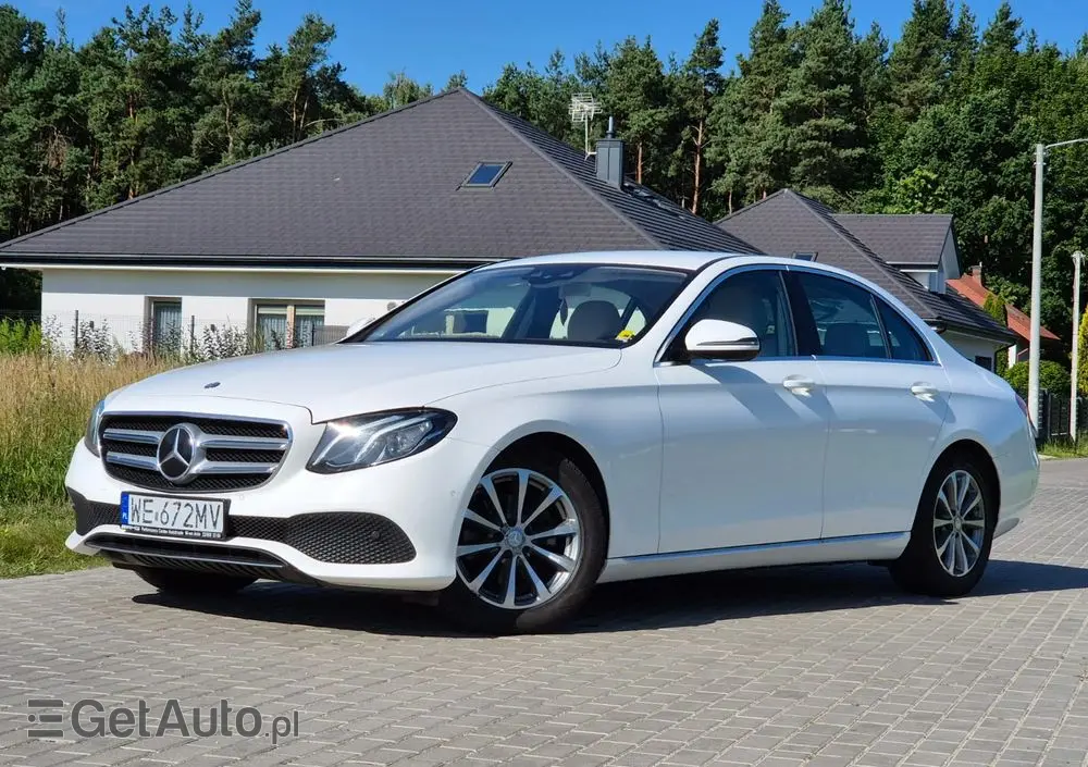 MERCEDES-BENZ Klasa E 220 d Business Edition 9G-TRONIC