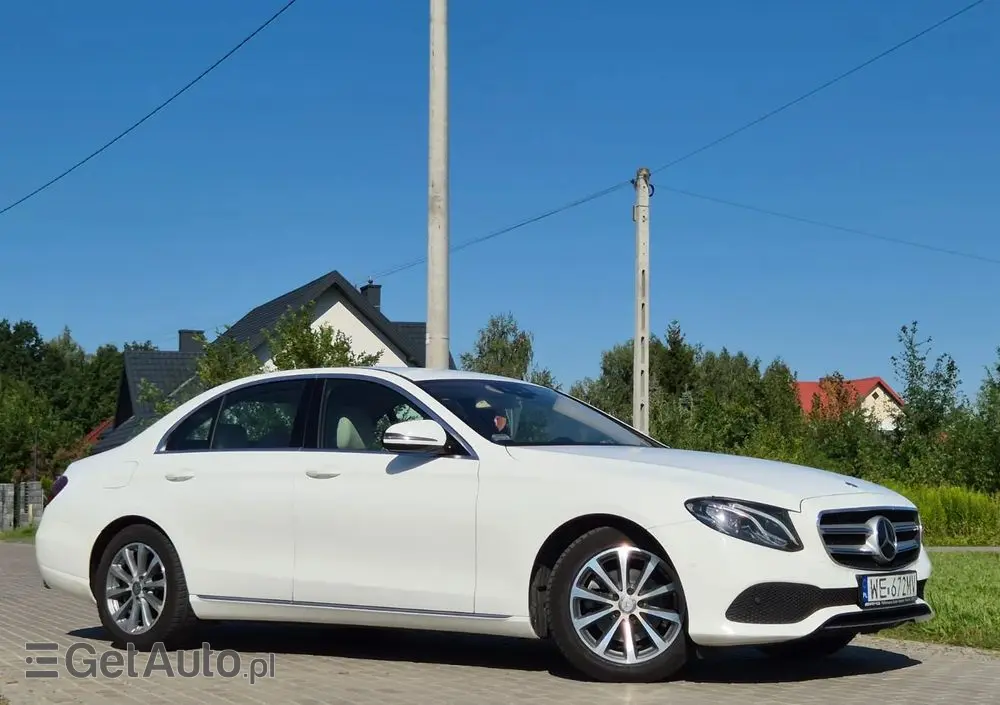 MERCEDES-BENZ Klasa E 220 d Business Edition 9G-TRONIC