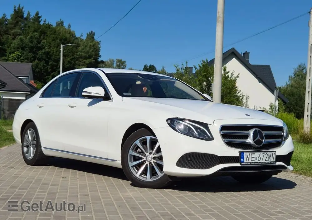 MERCEDES-BENZ Klasa E 220 d Business Edition 9G-TRONIC