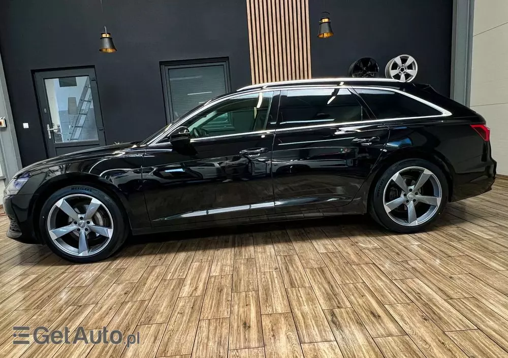 AUDI A6 Avant 40 TDI S tronic