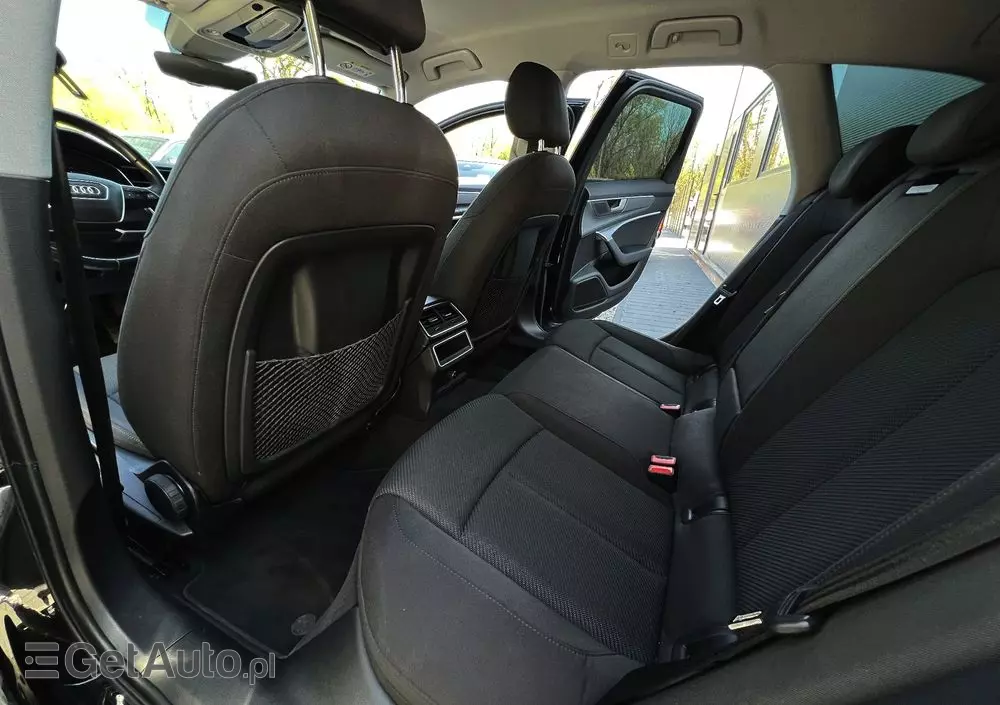 AUDI A6 Avant 40 TDI S tronic