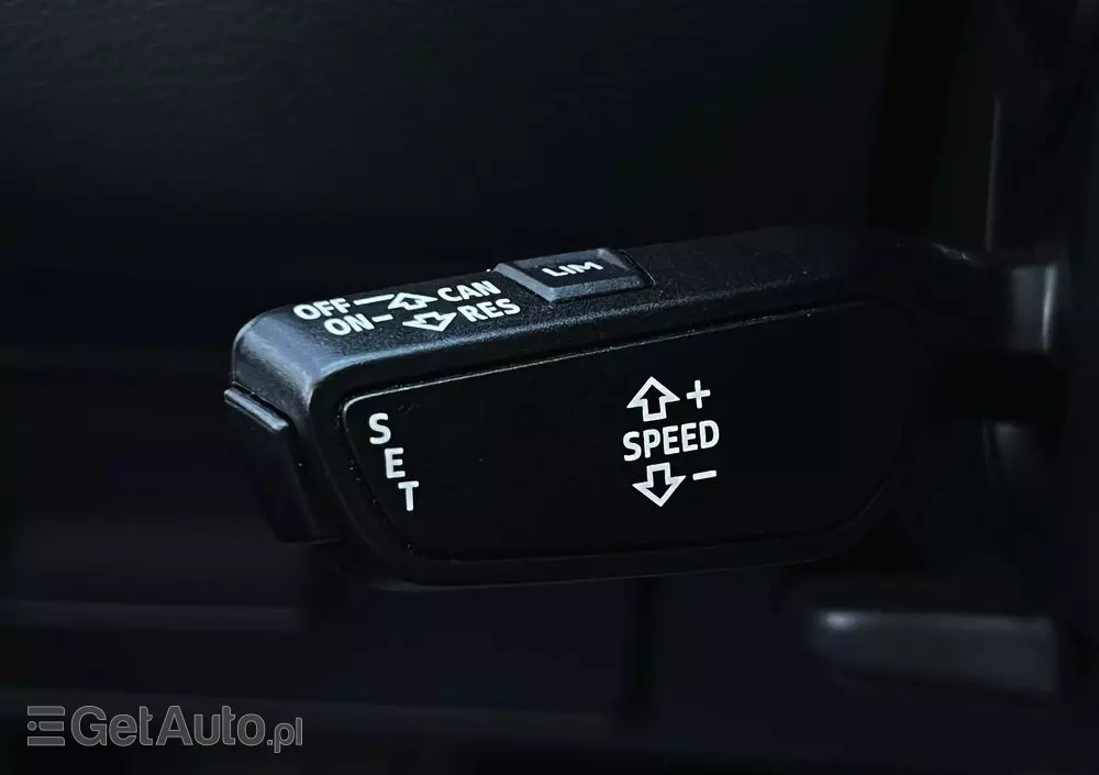 AUDI A6 Avant 40 TDI S tronic