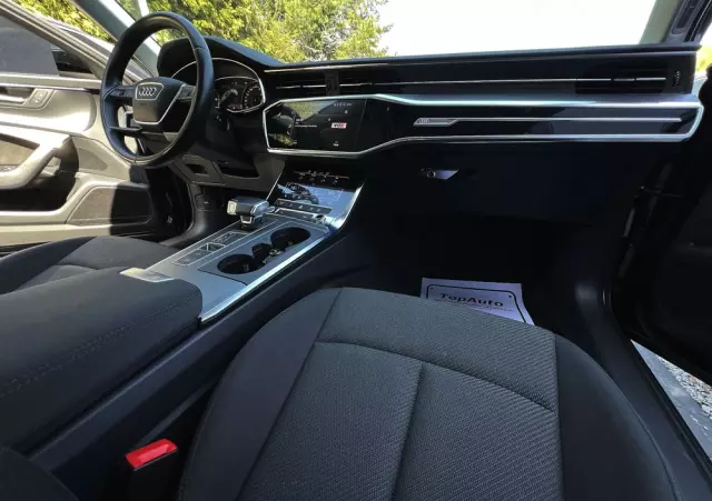 AUDI A6 Avant 40 TDI S tronic