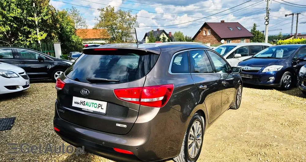 KIA Ceed 1.6 GDI ISG SW Platinum Edition