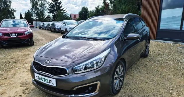 KIA Ceed 1.6 GDI ISG SW Platinum Edition