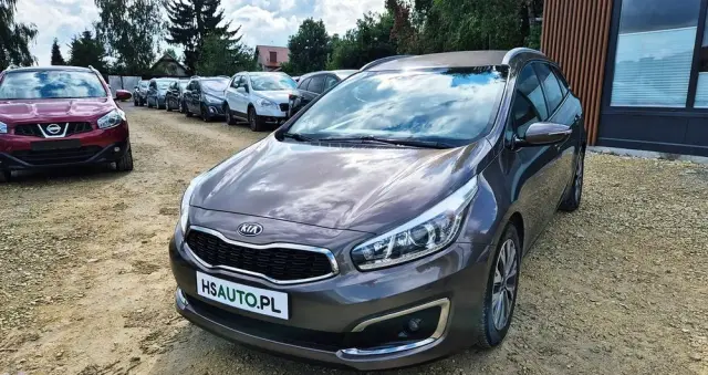 KIA Ceed 1.6 GDI ISG SW Platinum Edition