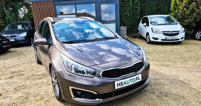 KIA Ceed 1.6 GDI ISG SW Platinum Edition