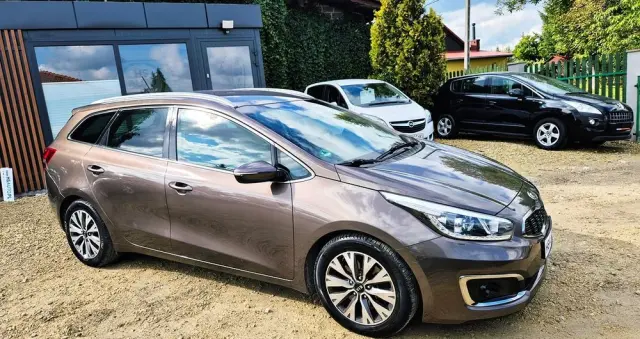 KIA Ceed 1.6 GDI ISG SW Platinum Edition